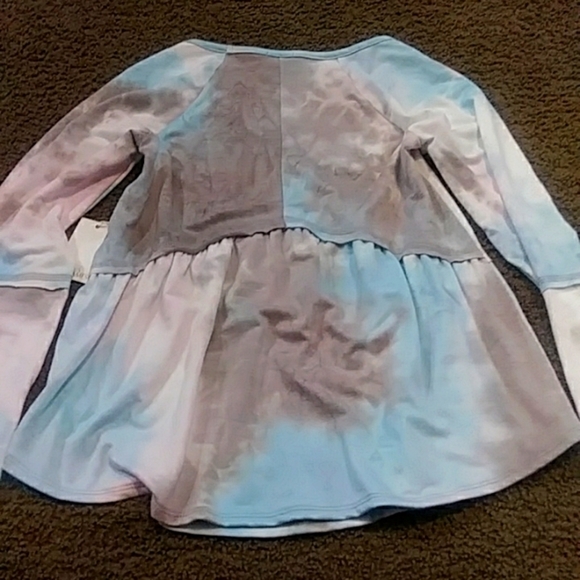 Ava James color splash top - Picture 5 of 5